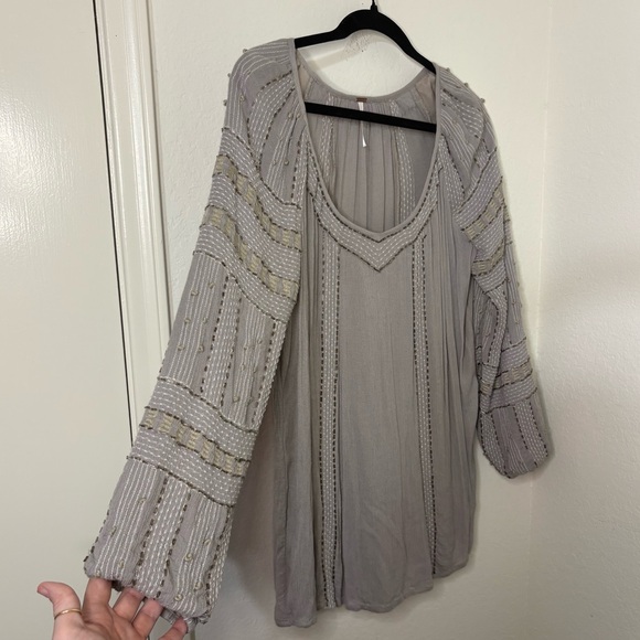 Free People Gray Beaded Embroidered Tunic Top size small - Picture 3 of 14